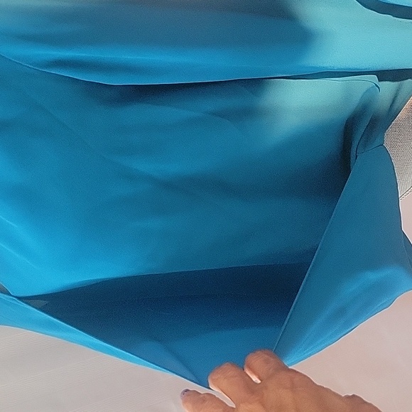 INC International Concepts Teal Blue V-Neck Blouse with Ruffled Sleeves, Size: S - Picture 4 of 10